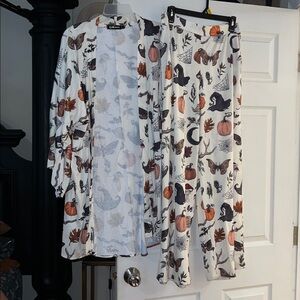 Coramoon Halloween/Whimsical 2 piece set that includes kimono and pants